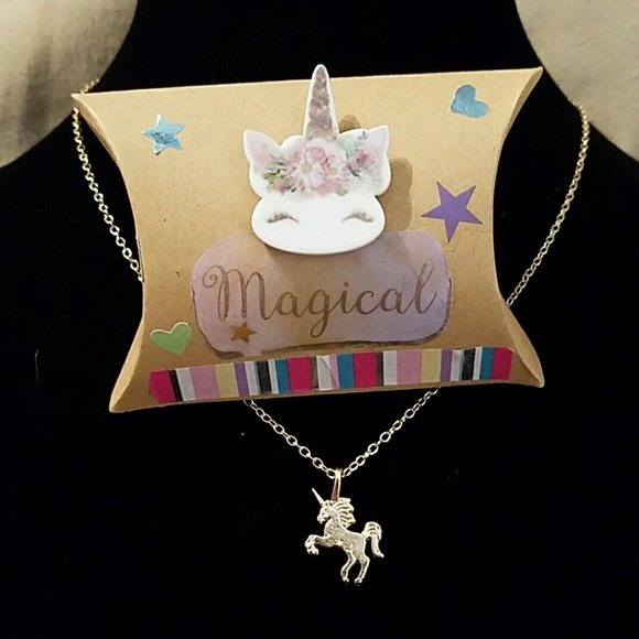GIRLS MAGICAL MYSTICAL GOLD UNICORN NECKLACE - Picture 2 of 2
